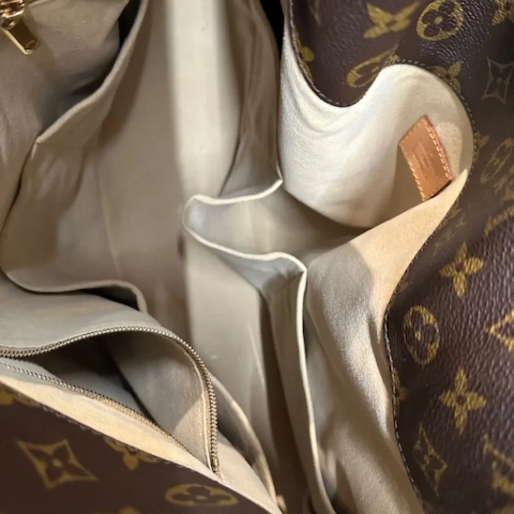 Louis Vuitton LV Monogram Artsy - Picture 12 of 16